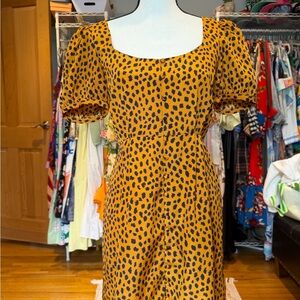 BB Dakota Mustard Yellow leopard Puff-Sleeve Square Neck Mini Dress